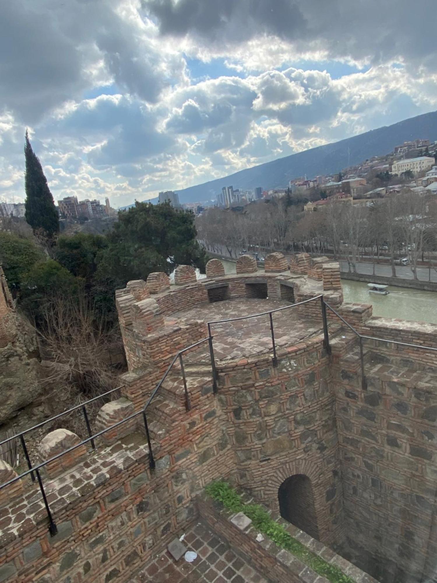 Tbili Metekhi Boutique Hotel Tbilisi Eksteriør bilde